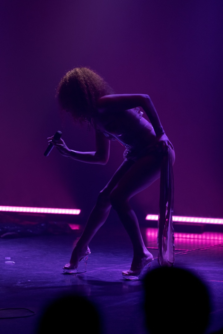 "Traveca Delights" - Mavi Veloso